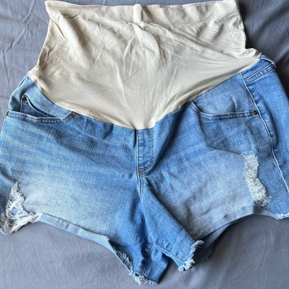 a:glow High Waist Blue and Cream Maternity Shorts
